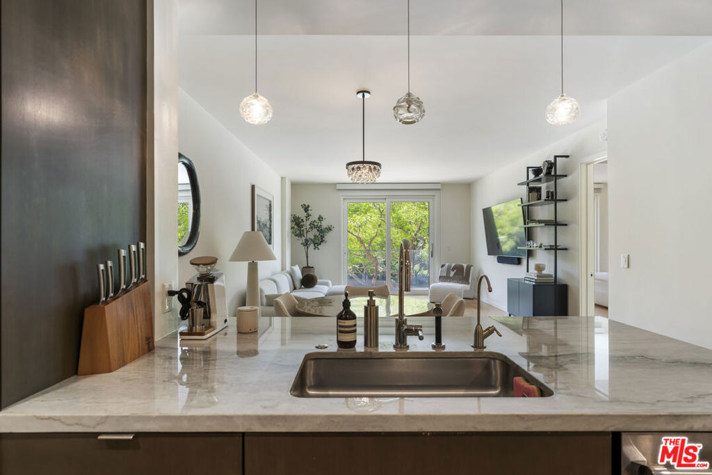 1705 Ocean Ave - Photo 9