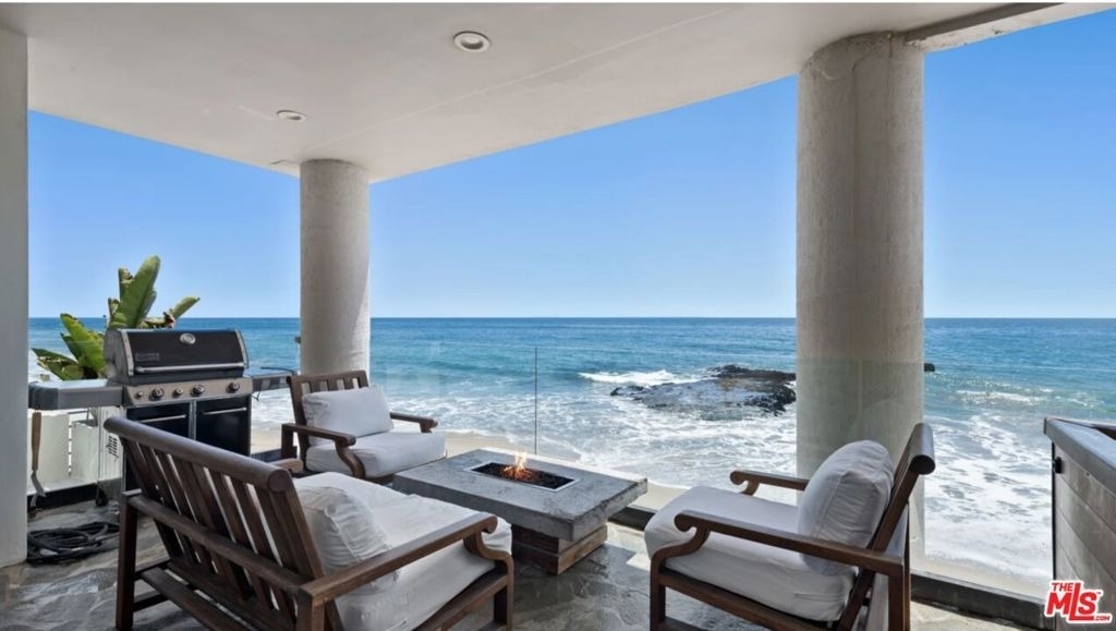 25252 Malibu Road - Photo 2