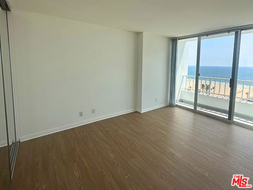 2800 Neilson Way - Photo 4