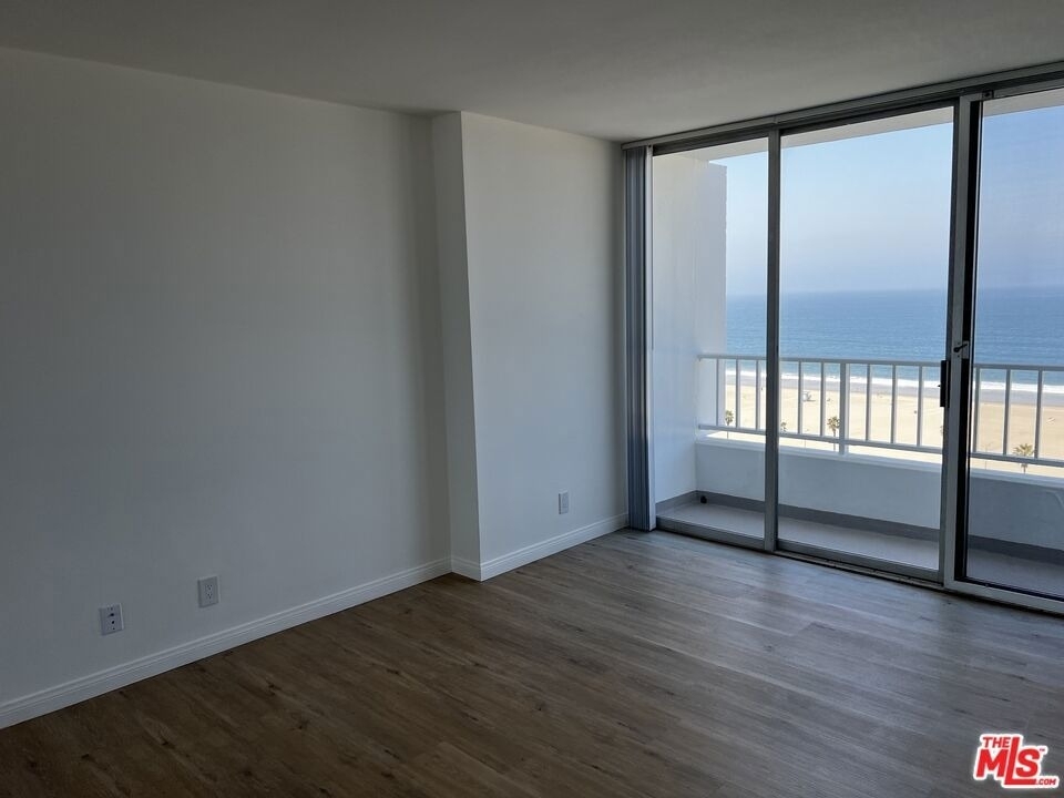 2800 Neilson Way - Photo 13