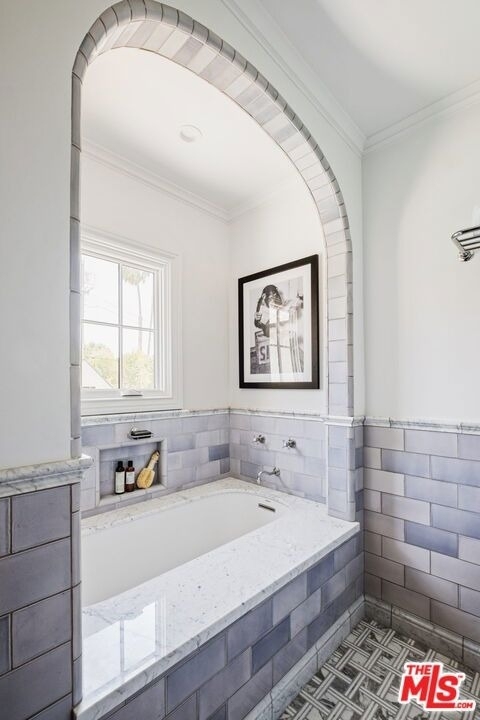 834 S Tremaine Avenue - Photo 42