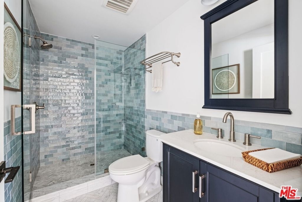 834 S Tremaine Avenue - Photo 52