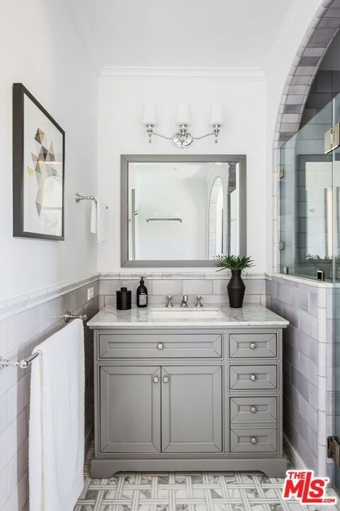 834 S Tremaine Avenue - Photo 41