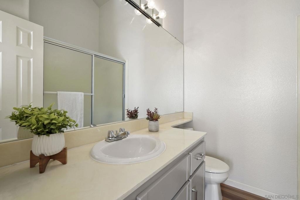 221 Donax Ave - Photo 29