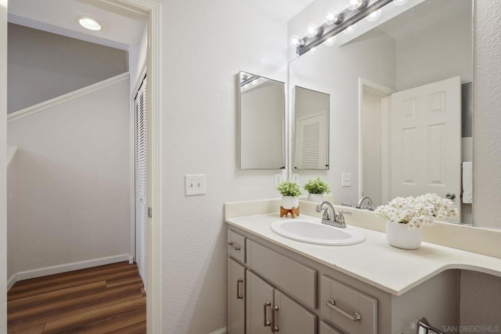 221 Donax Ave - Photo 14