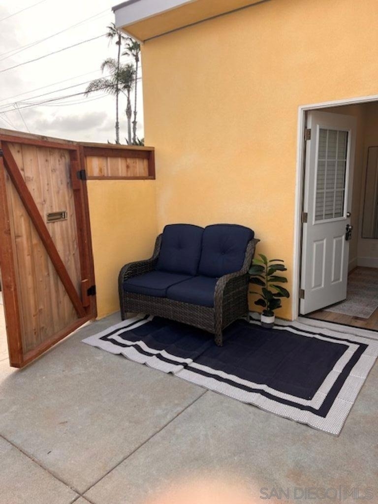 1044 3rd St - Photo 18