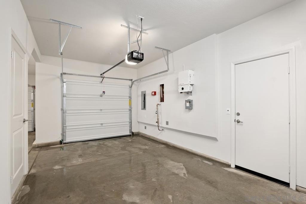 1527 Wingwood - Photo 25