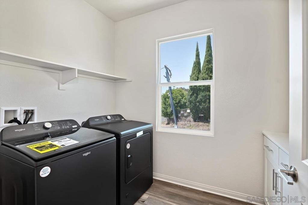 1527 Wingwood - Photo 24