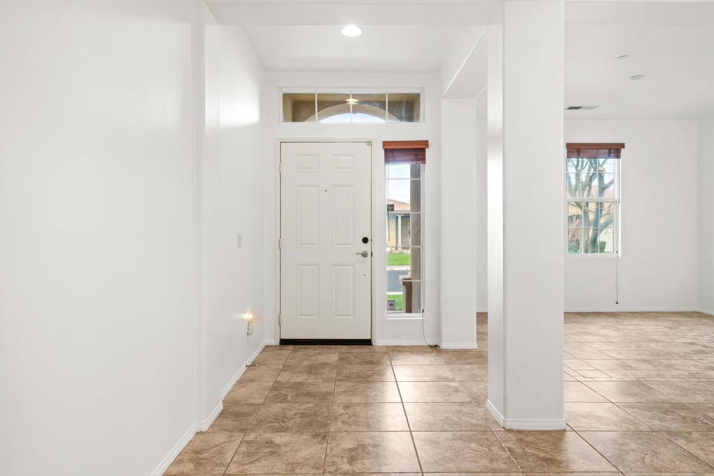 2651 Desert Breeze Way - Photo 10