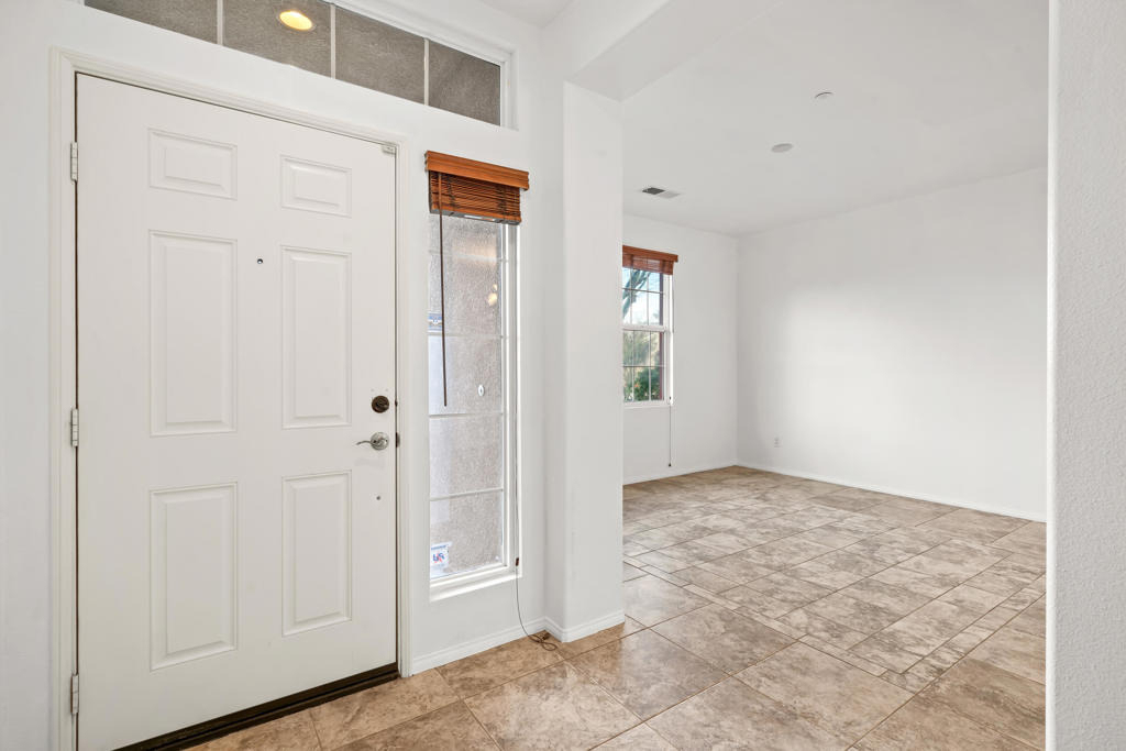 2651 Desert Breeze Way - Photo 3