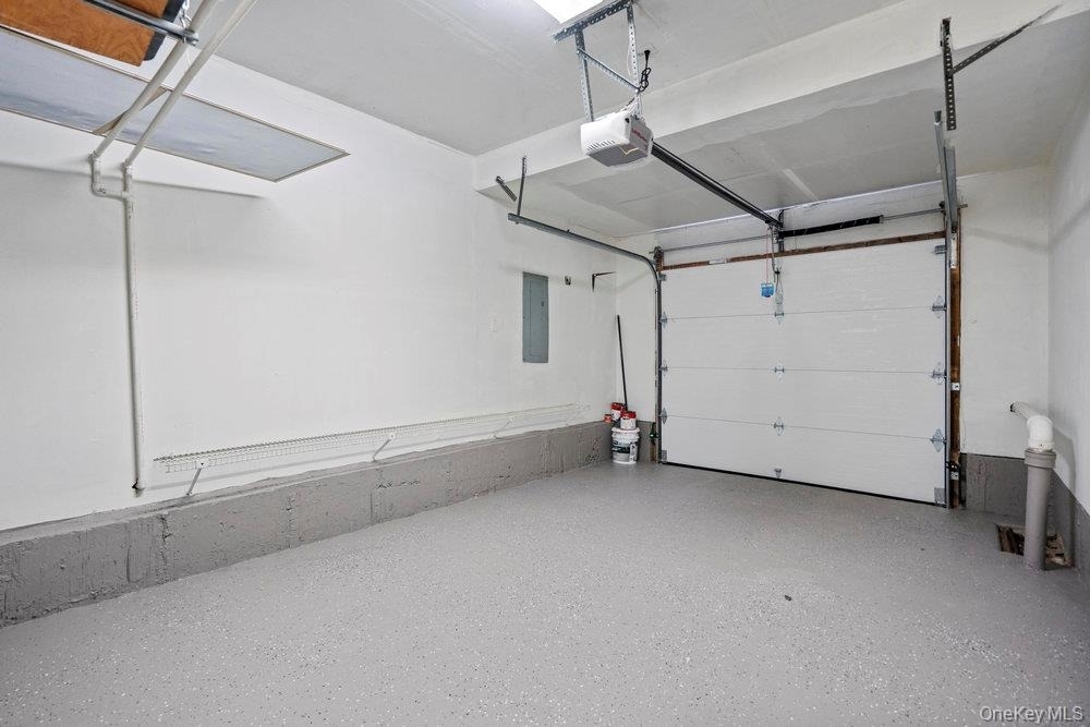 16 Club Drive S - Photo 22