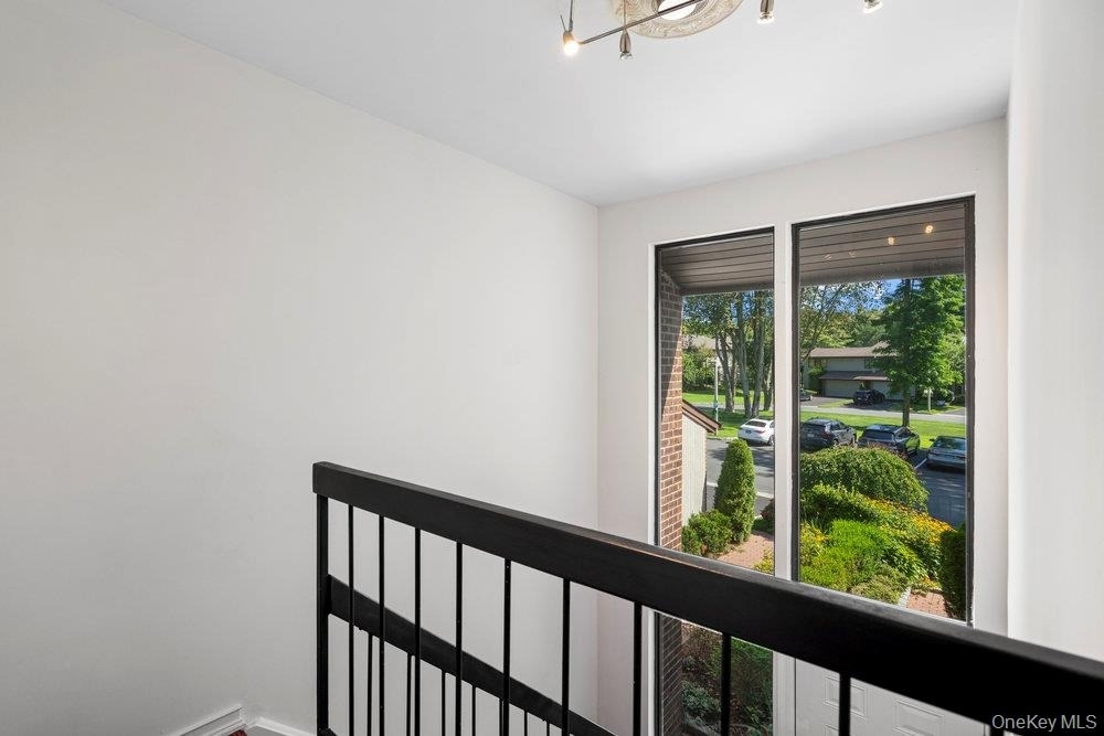 16 Club Drive S - Photo 17