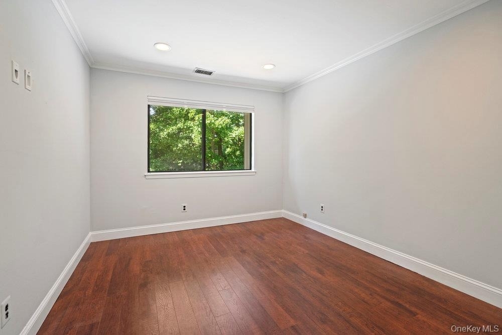 16 Club Drive S - Photo 15