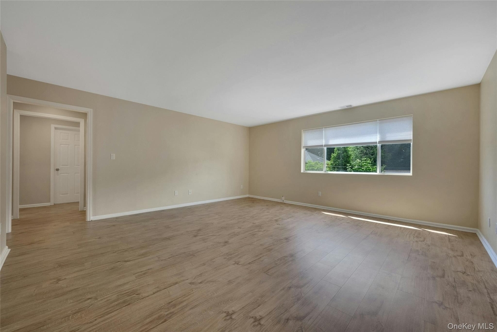 19 Edison Place - Photo 4