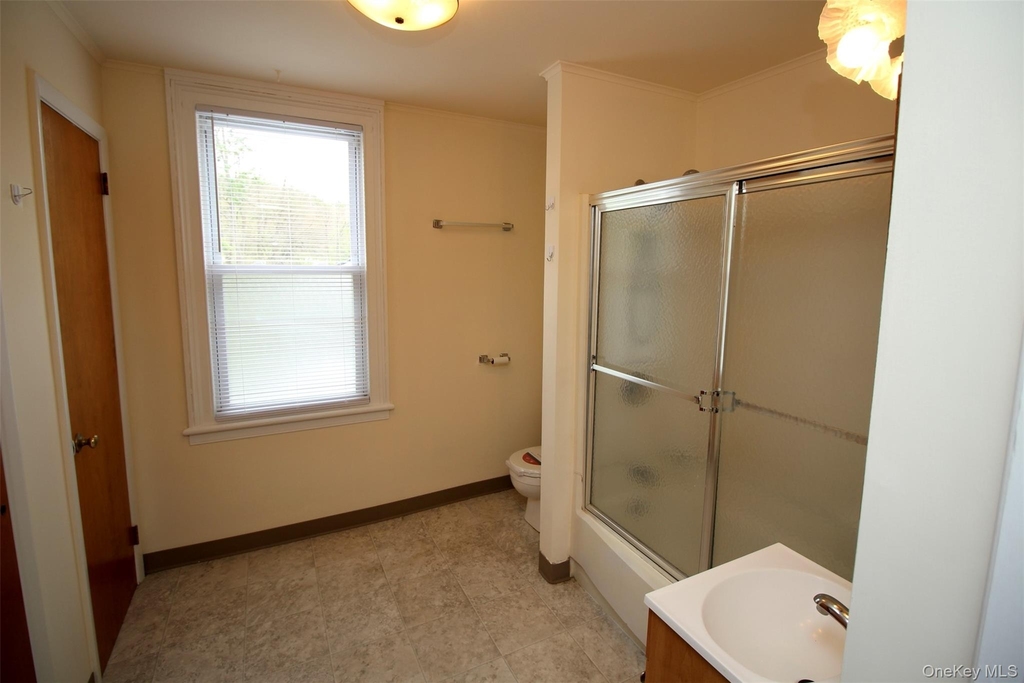 58 Orange Turnpike - Photo 13
