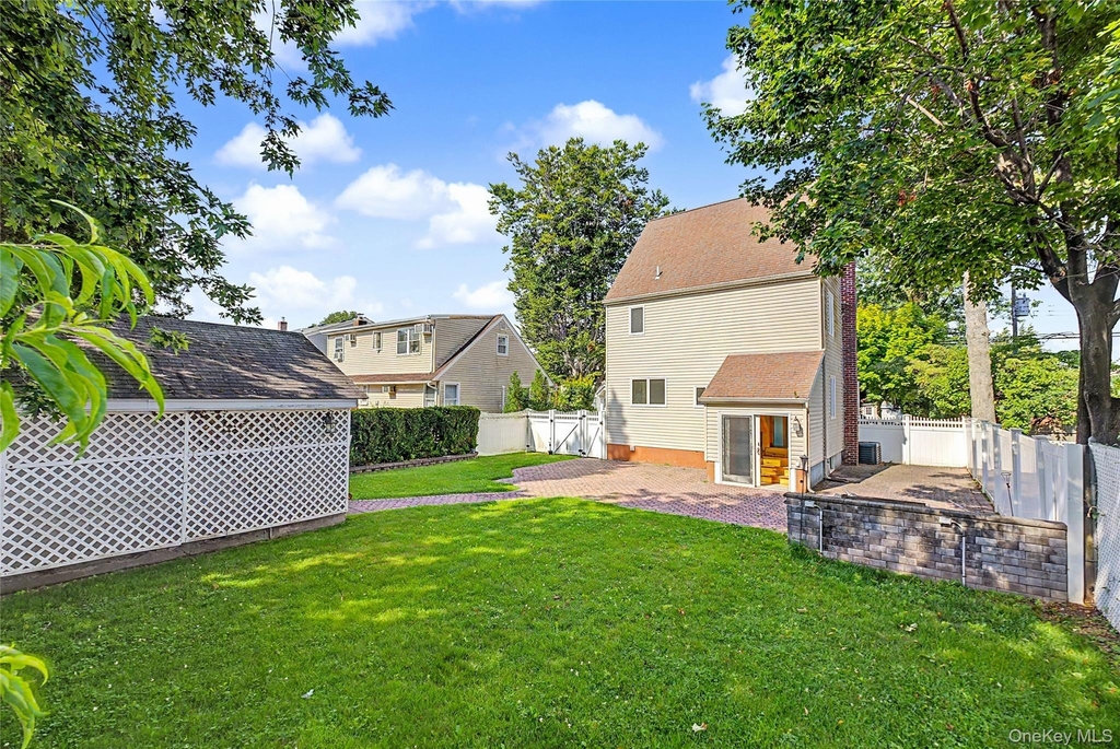 116 West Avenue - Photo 15