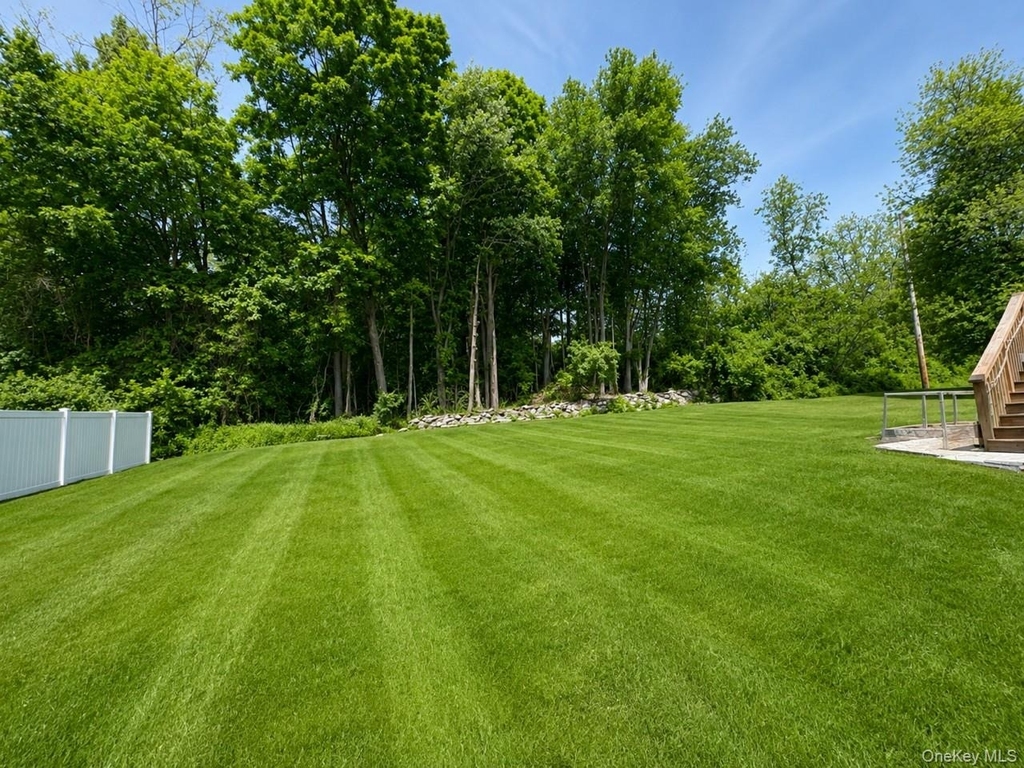 24 Vermont Drive - Photo 9