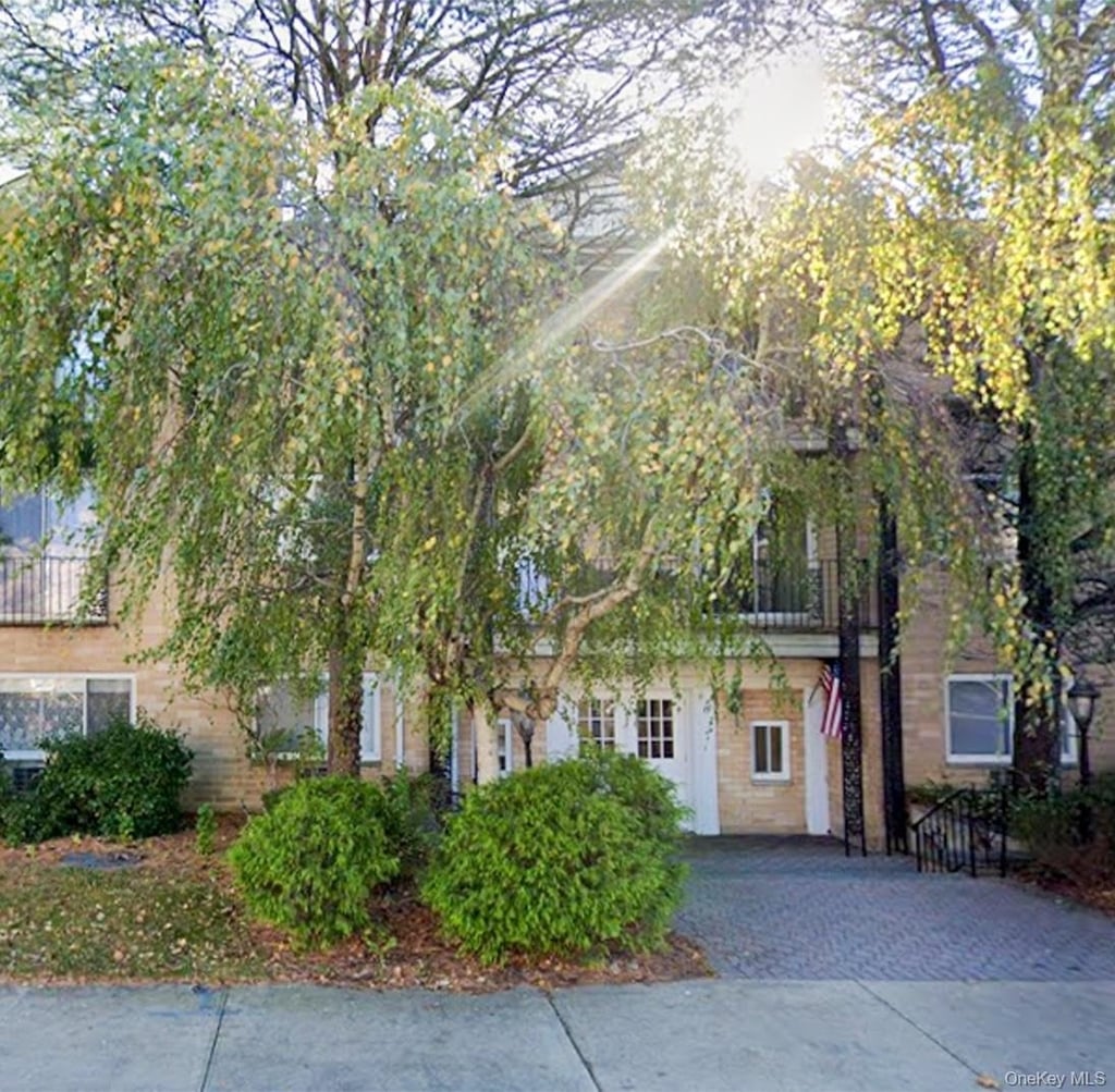 50 Lenox Road - Photo 0