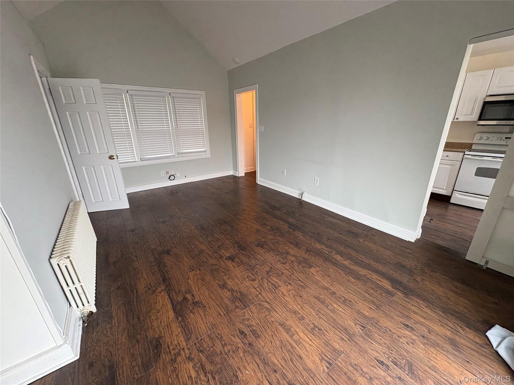 193 Woodbine Avenue - Photo 21