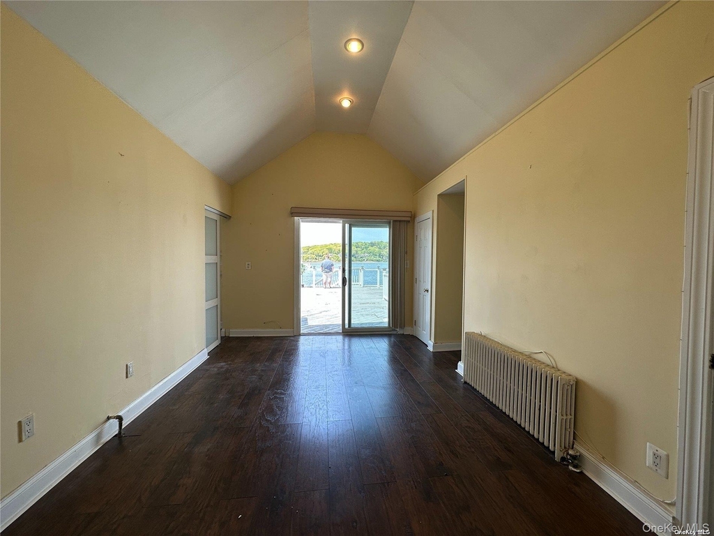 193 Woodbine Avenue - Photo 8