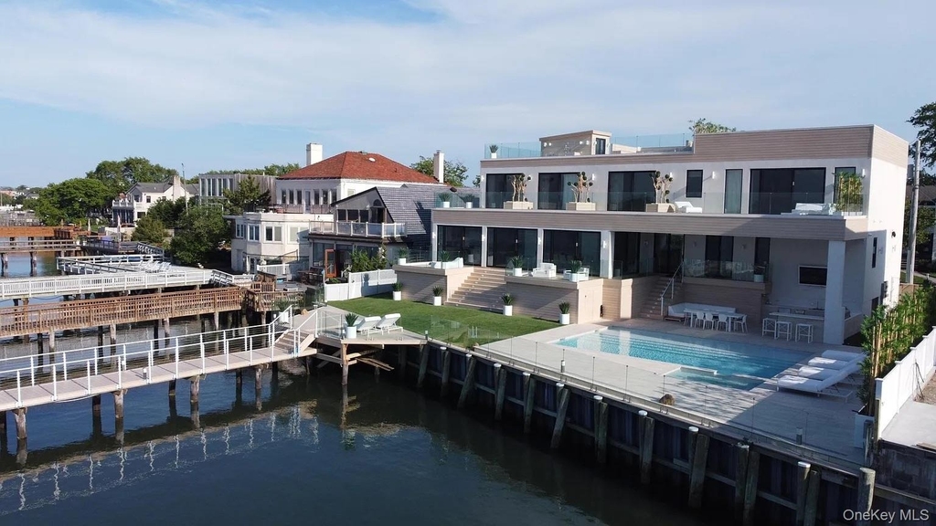 1990 Bay Boulevard - Photo 34