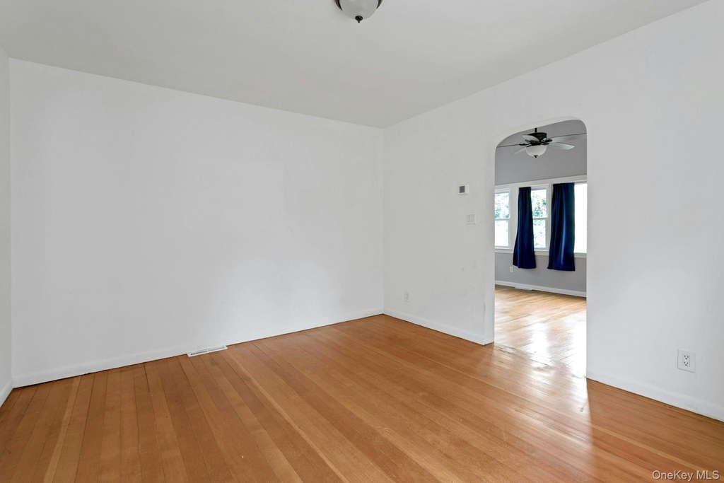 15 Schuyler Road - Photo 6