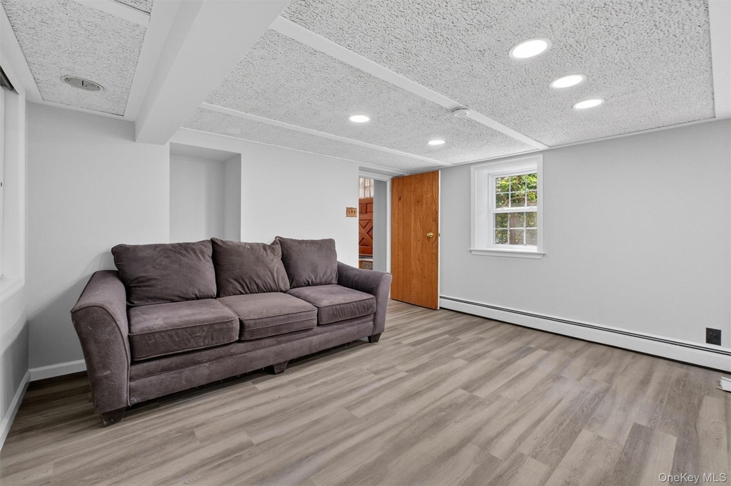50 Ellen Avenue - Photo 23
