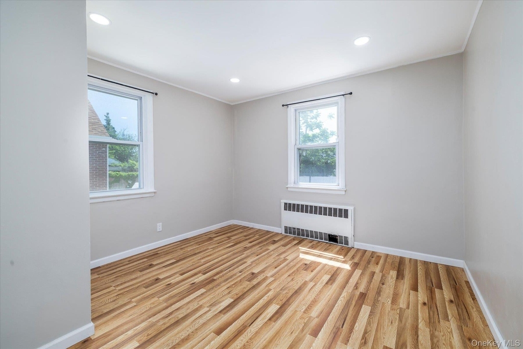 191 Raff Avenue - Photo 15