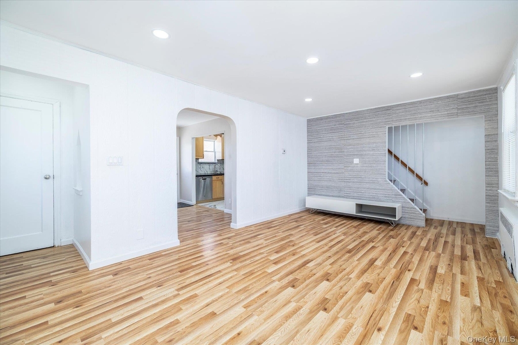 191 Raff Avenue - Photo 10