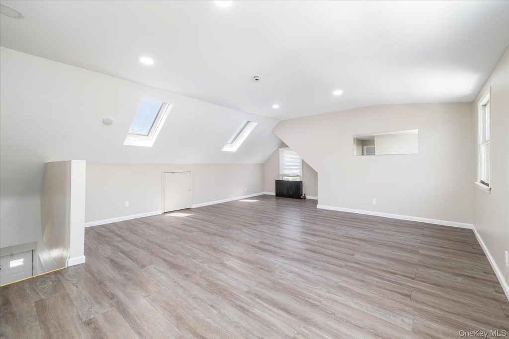 191 Raff Avenue - Photo 21