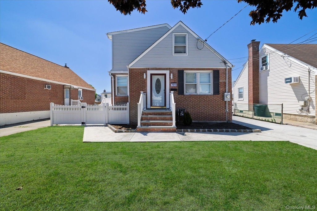 191 Raff Avenue - Photo 1