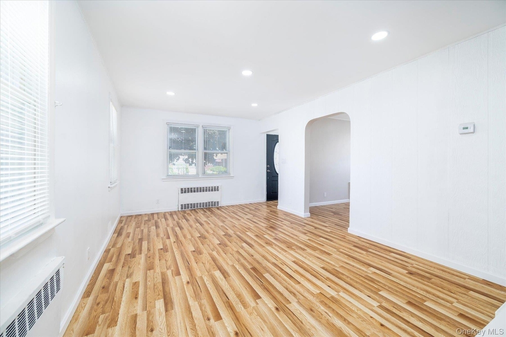 191 Raff Avenue - Photo 9