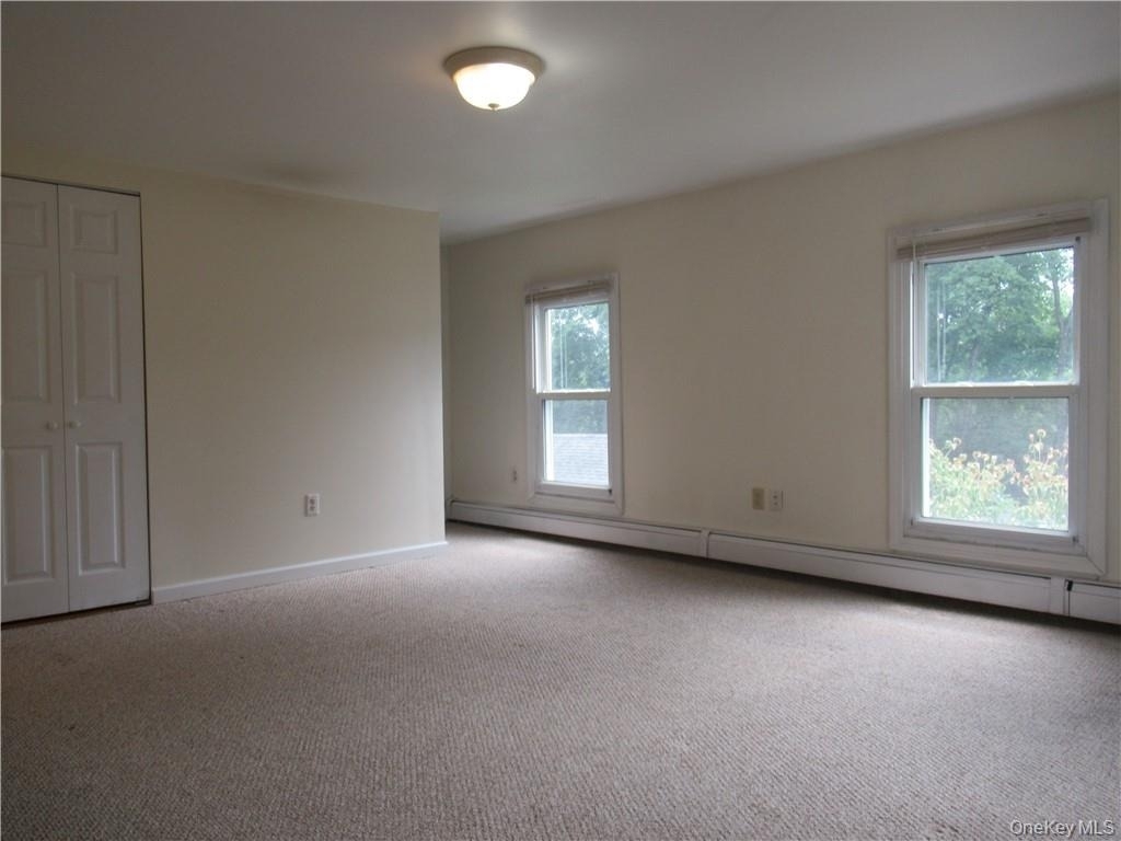 129 Charles Colman Boulevard - Photo 4