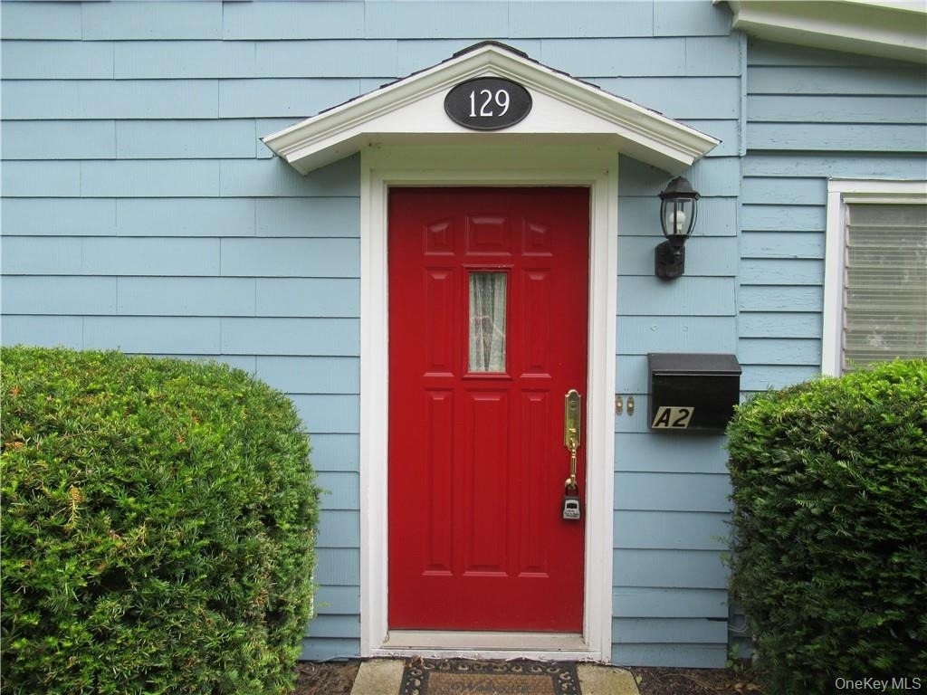 129 Charles Colman Boulevard - Photo 1