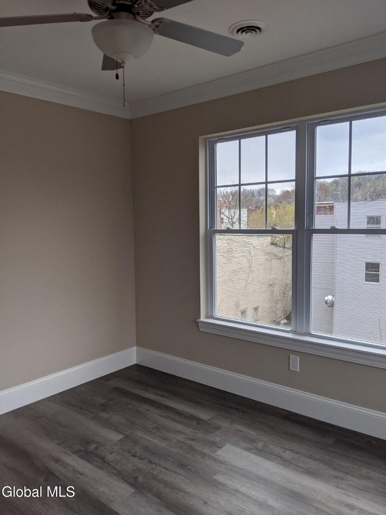 12 White Street - Photo 14
