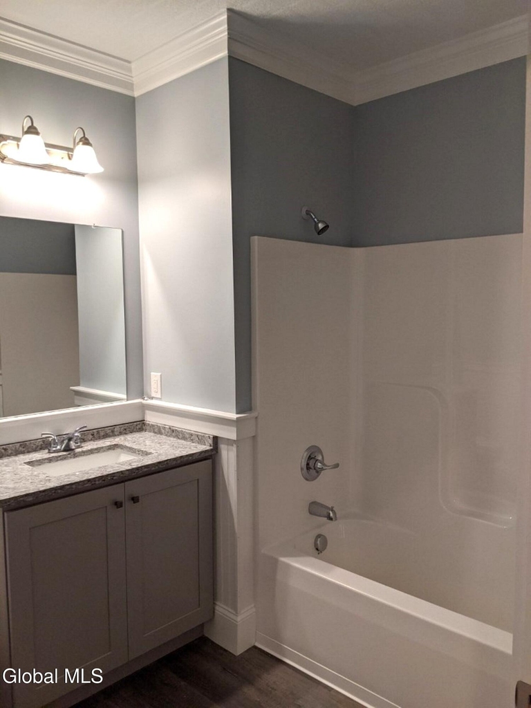 12 White Street - Photo 6