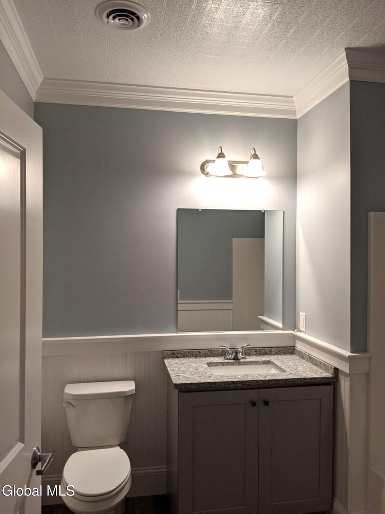 12 White Street - Photo 5