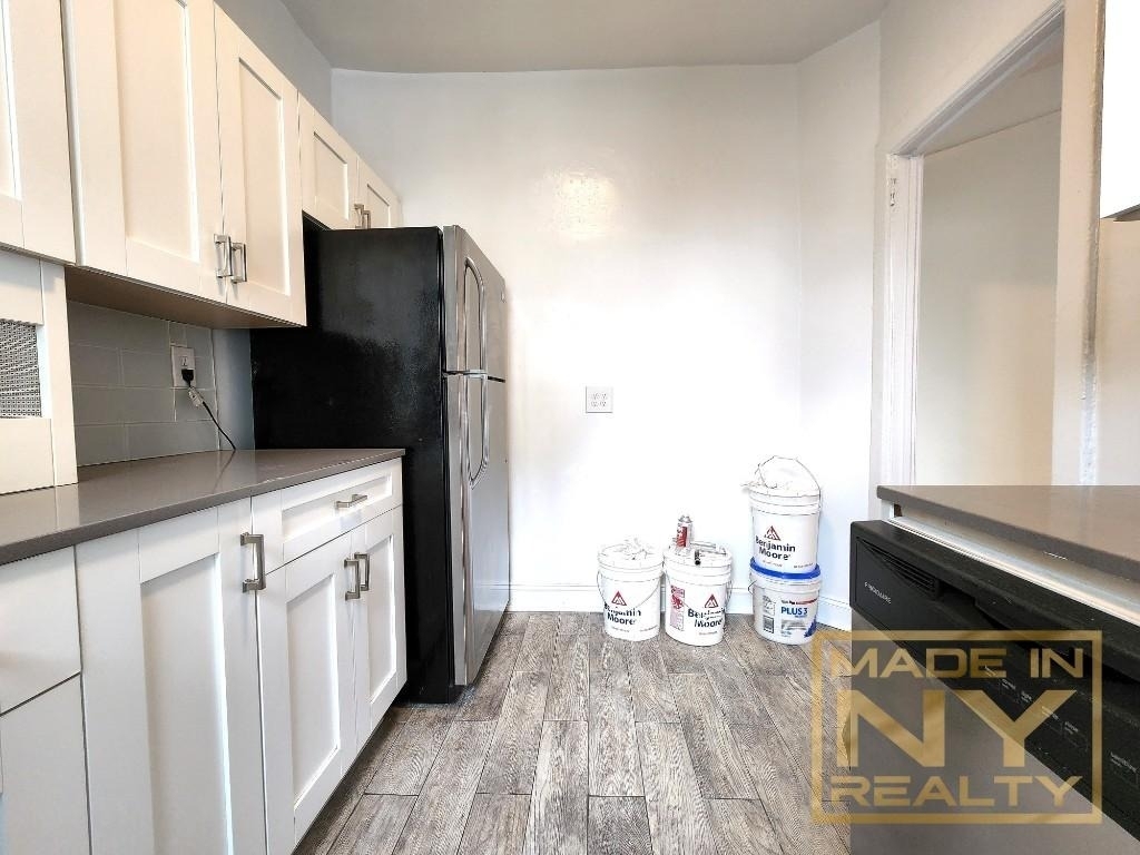 29-07 31st Avenue - Photo 1