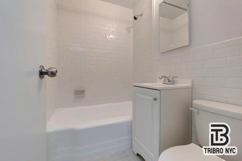 139 E 27th Street - Photo 5