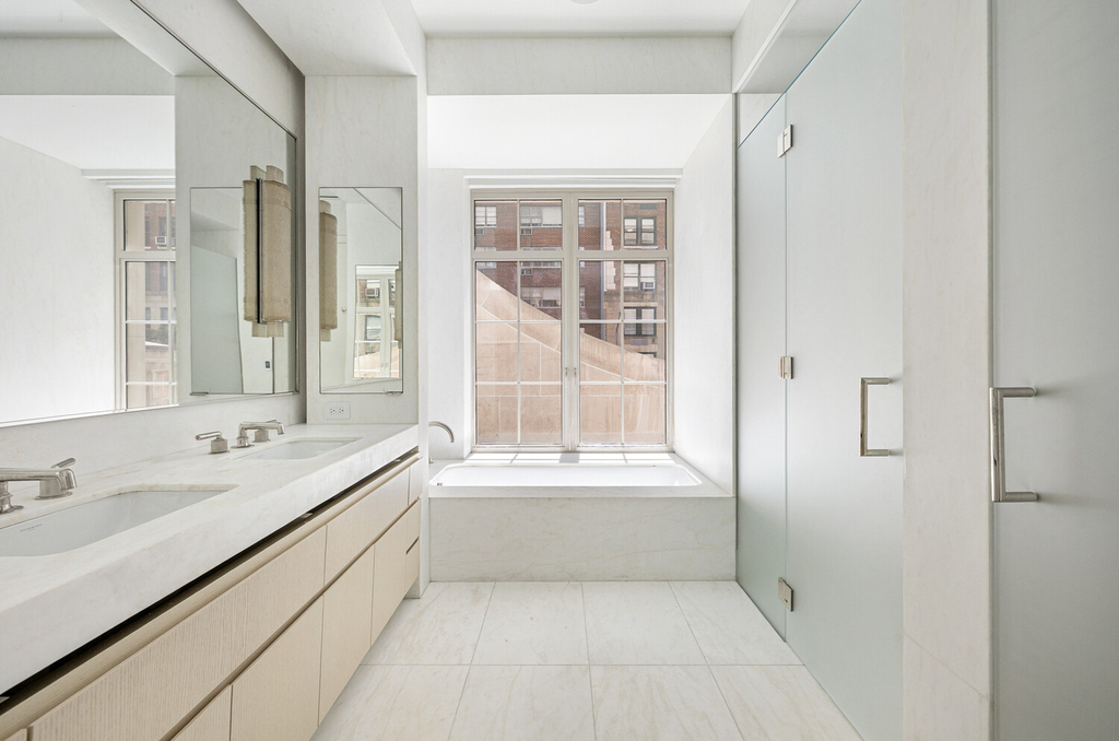 1228 Madison Avenue - Photo 8