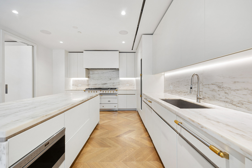 1228 Madison Avenue - Photo 5