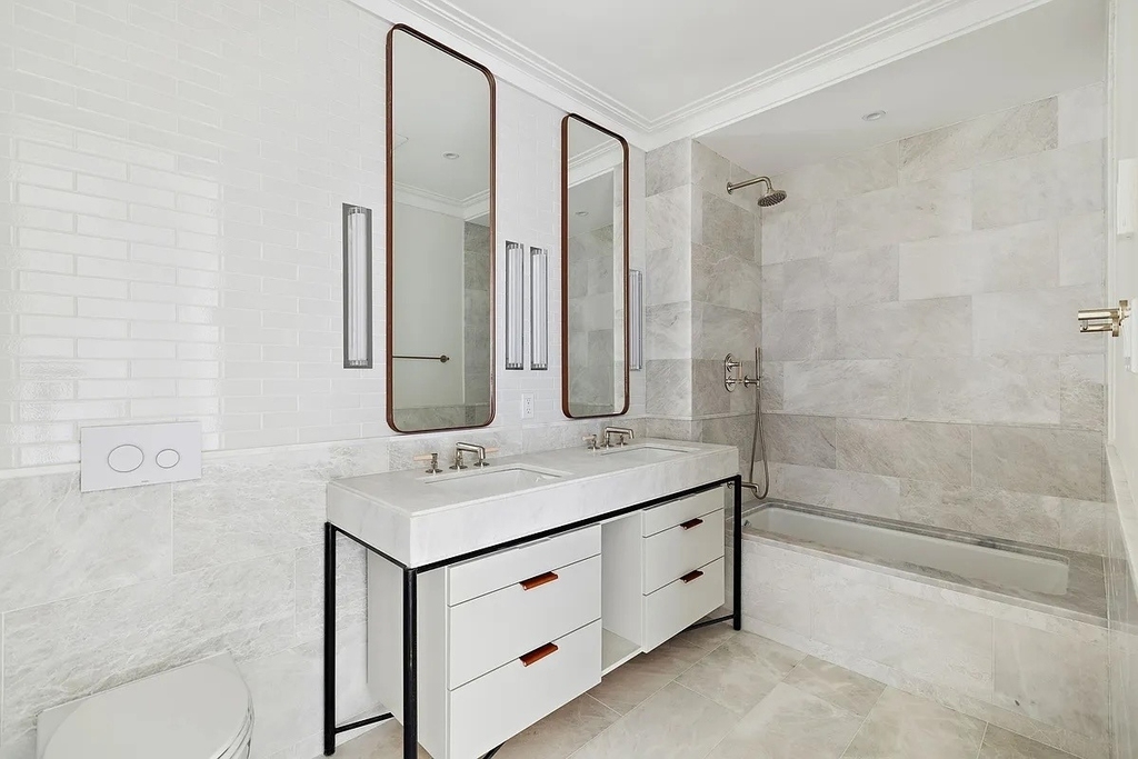 250 E 21st Street - Photo 7