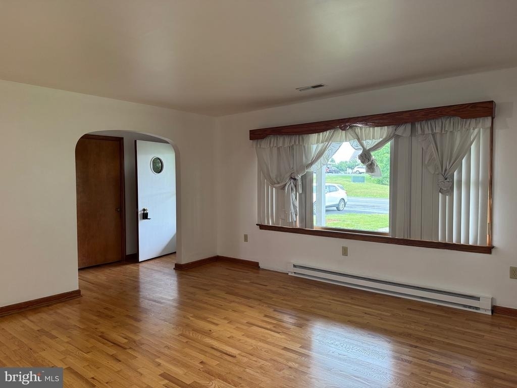 1123 Shepherdstown Road - Photo 16