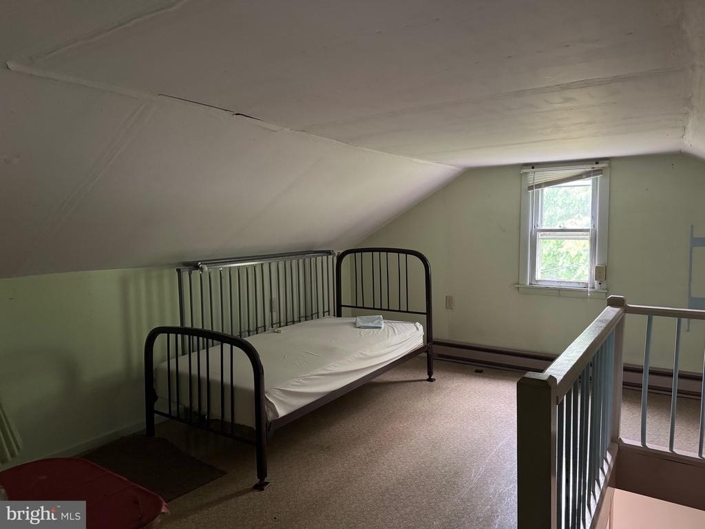 1123 Shepherdstown Road - Photo 18