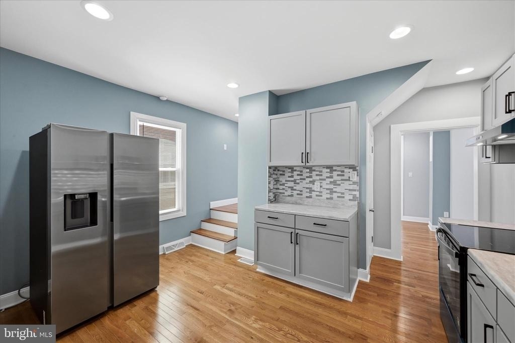 314 E Piccadilly Street - Photo 9