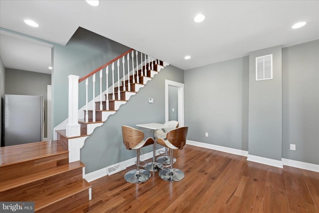 312 E Piccadilly Street - Photo 7