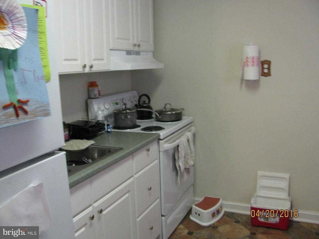 37 Evans Lane - Photo 1