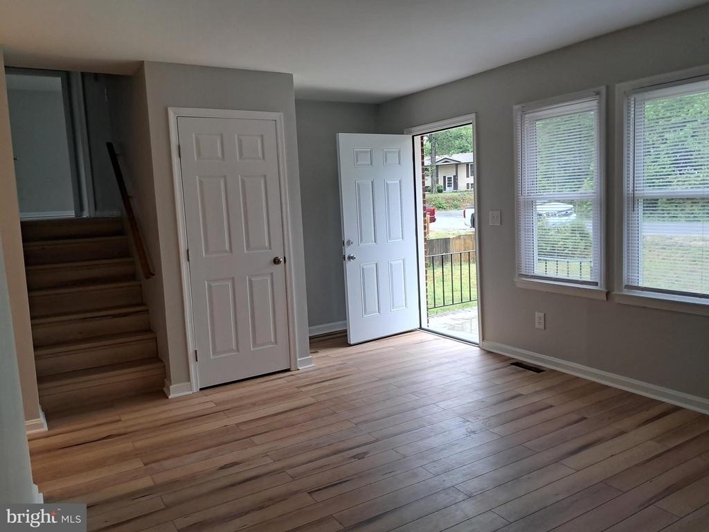 6010 Massaponax Drive - Photo 4