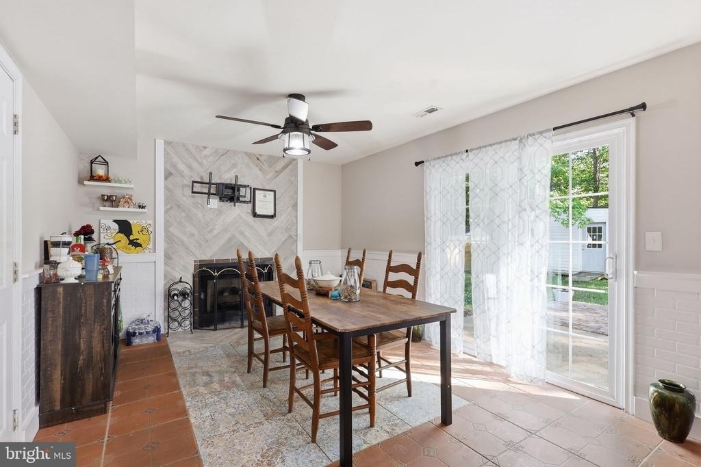 10106 S Fulton Drive - Photo 7