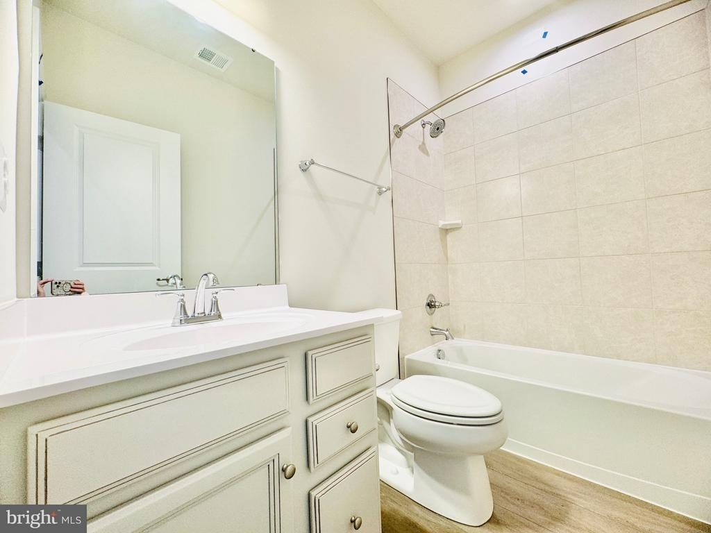 18374 Reaper Hill Court - Photo 17